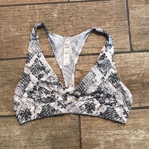 Pink Victoria’s Secret Sport bra